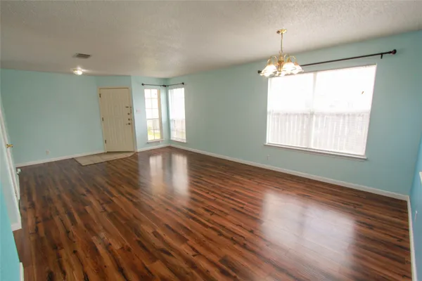 $2,300 | 9705 Dalewood Drive, Austin, TX 78729