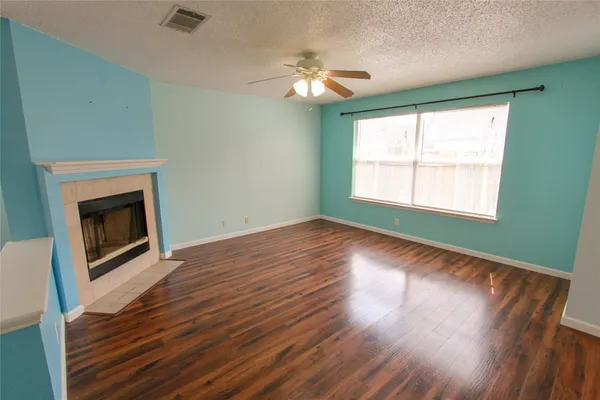 $2,300 | 9705 Dalewood Drive, Austin, TX 78729