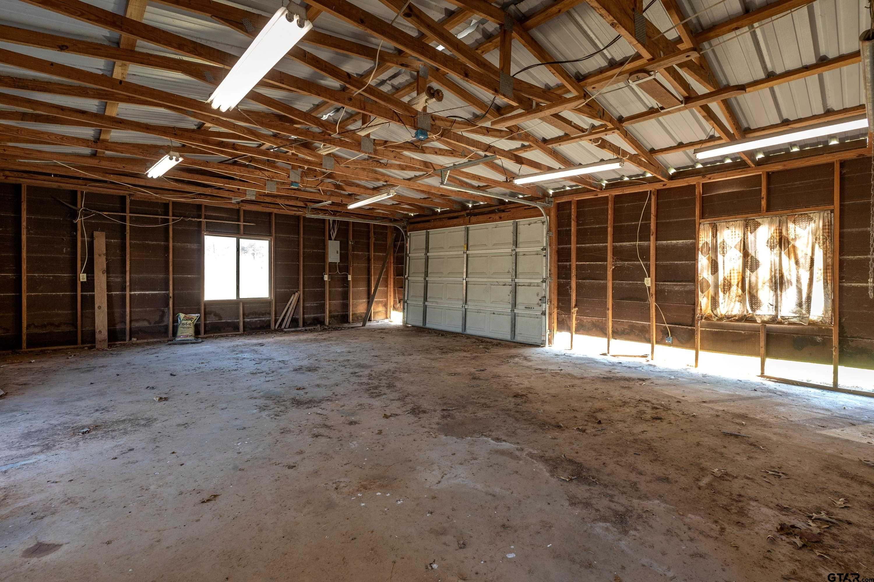 218 Stanley Road Longview, TX 75603 - Photo 23 of 35