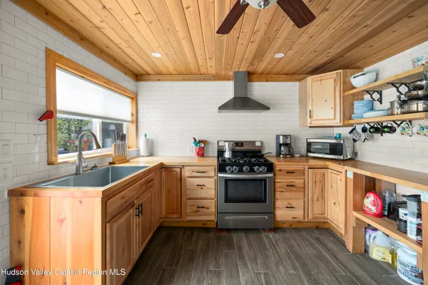 $419,000 | 16 Robin Road, Copake, NY 12521