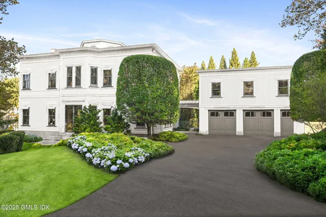 $6,500,000 | 16 Martin Dale, Greenwich, CT 06830