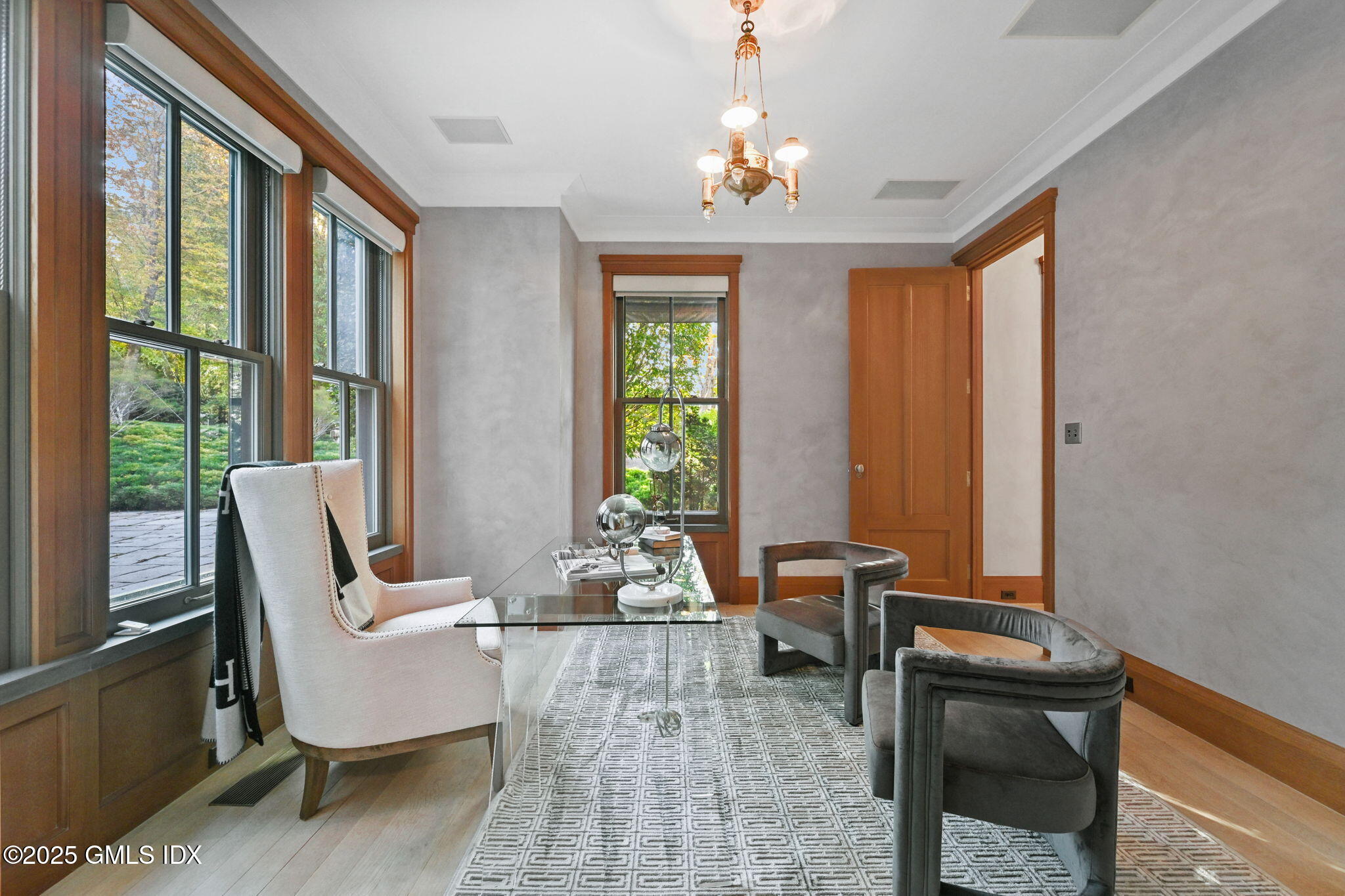 16 Martin Dale North Greenwich, CT 06830 - Photo 12 of 43 10-web-or-mls-16-martin-dale-n