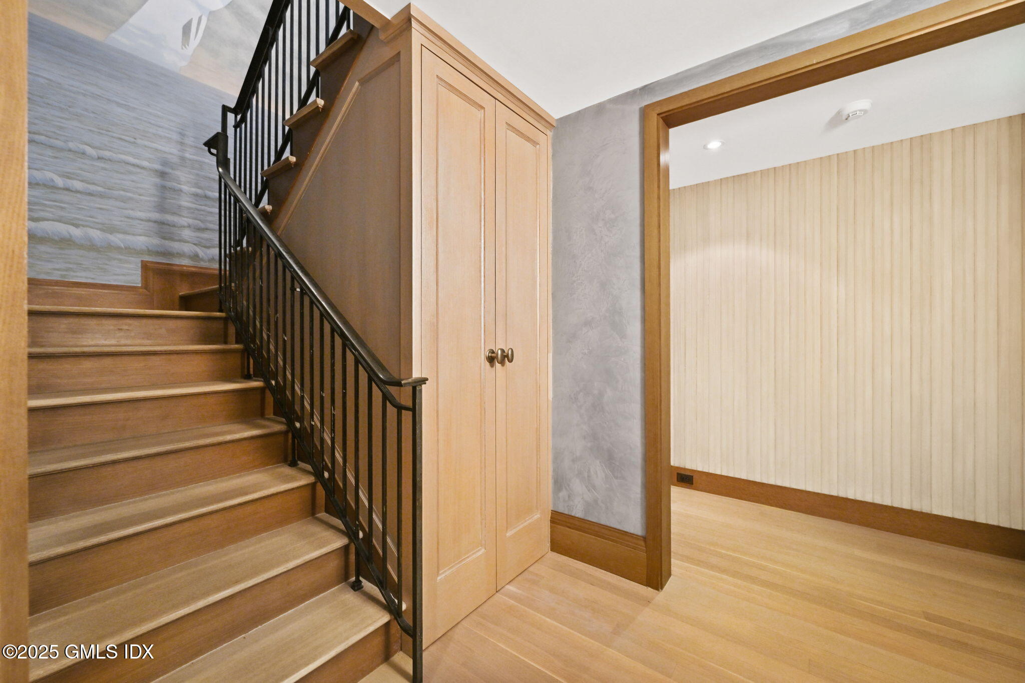 16 Martin Dale North Greenwich, CT 06830 - Photo 31 of 43 79-web-or-mls-16-martin-dale-n