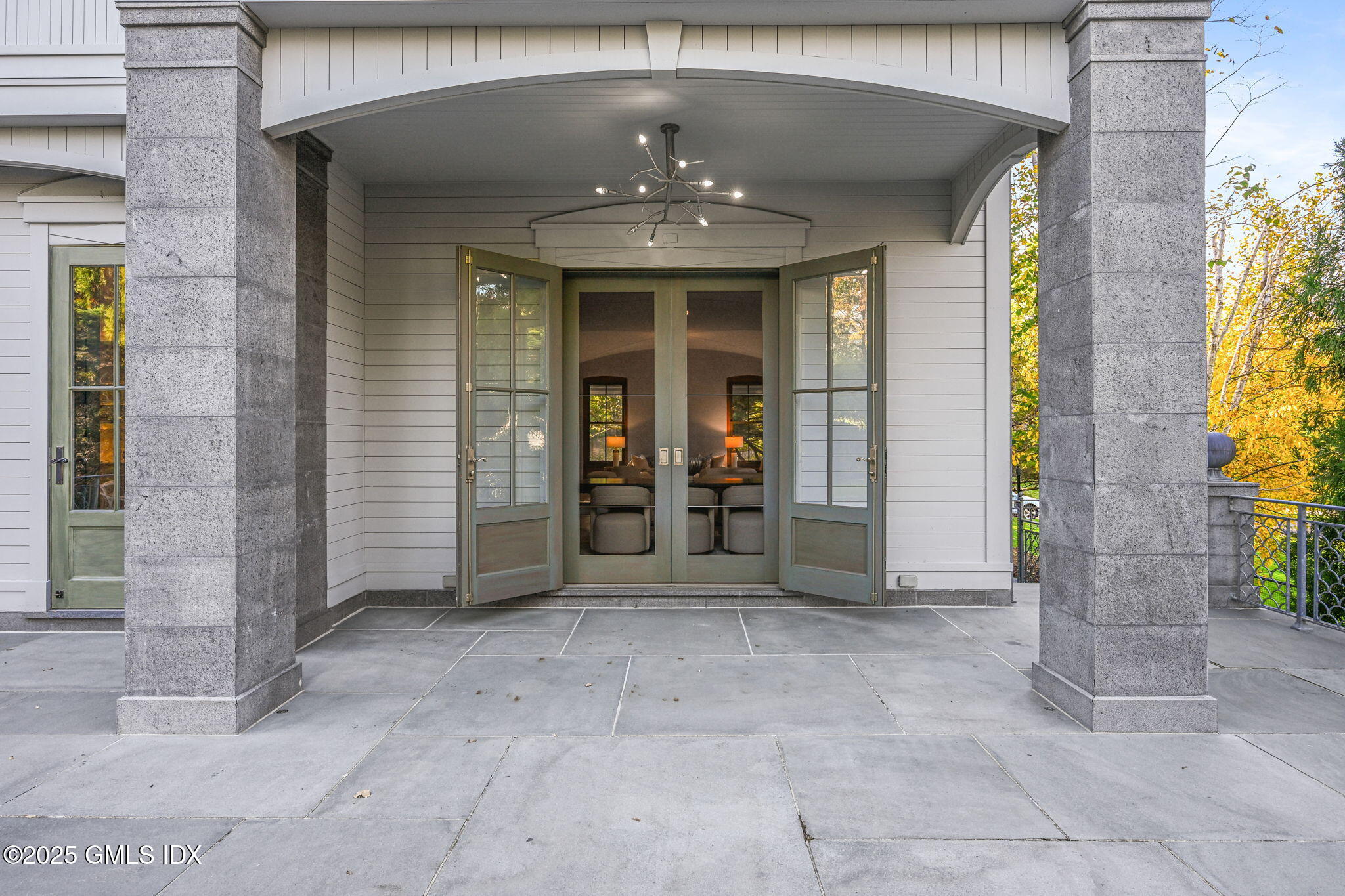 16 Martin Dale North Greenwich, CT 06830 - Photo 37 of 43 88-web-or-mls-16-martin-dale-n