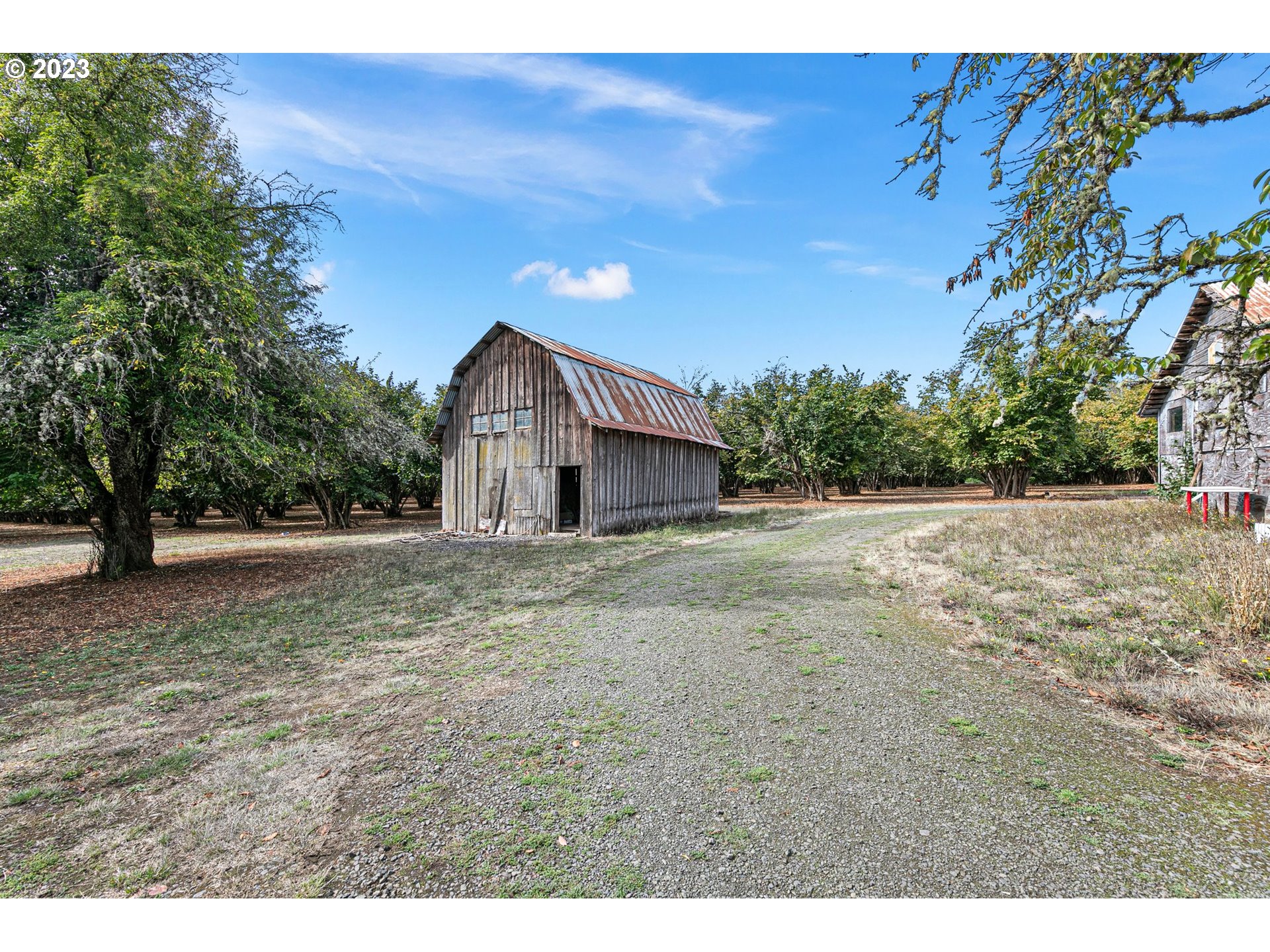 27334 Barker Road Eugene, OR 97402 - Photo 22 of 29 Gallery Image 22