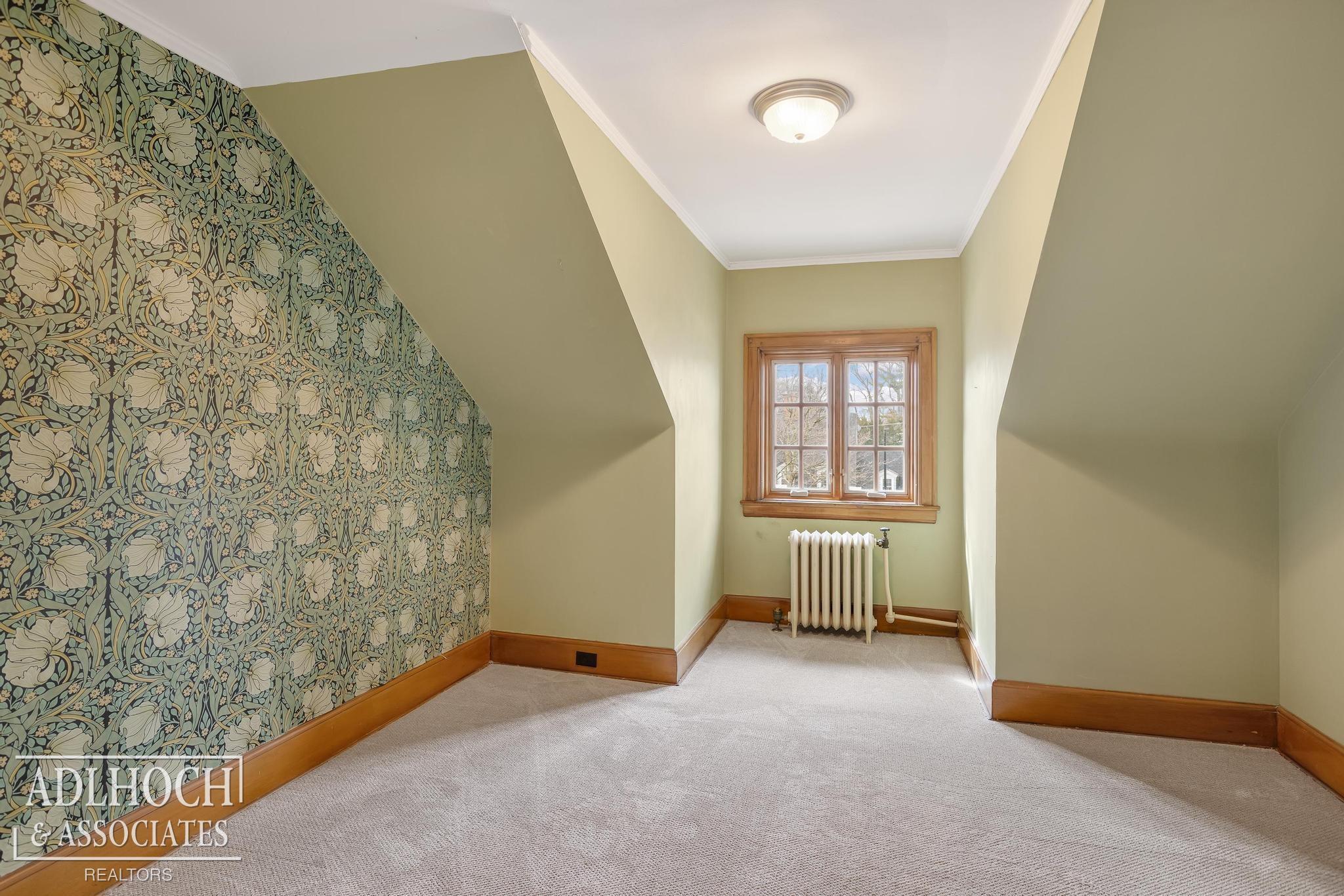 166 Cloverly Road Grosse Pointe, MI 48236 - Photo 57 of 72 50168102-e9529ae9-0618-4343-a343-06697a2e4d5e.JPG