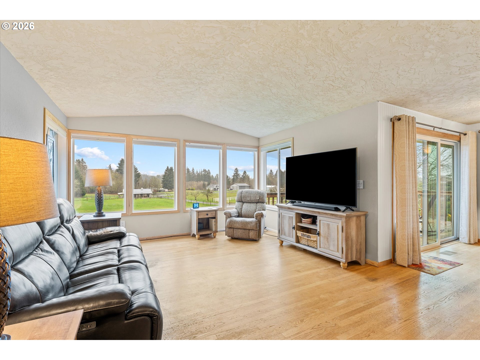 26314 Northeast 37th Avenue Ridgefield, WA 98642 - Photo 5 of 45 Gallery Image 5