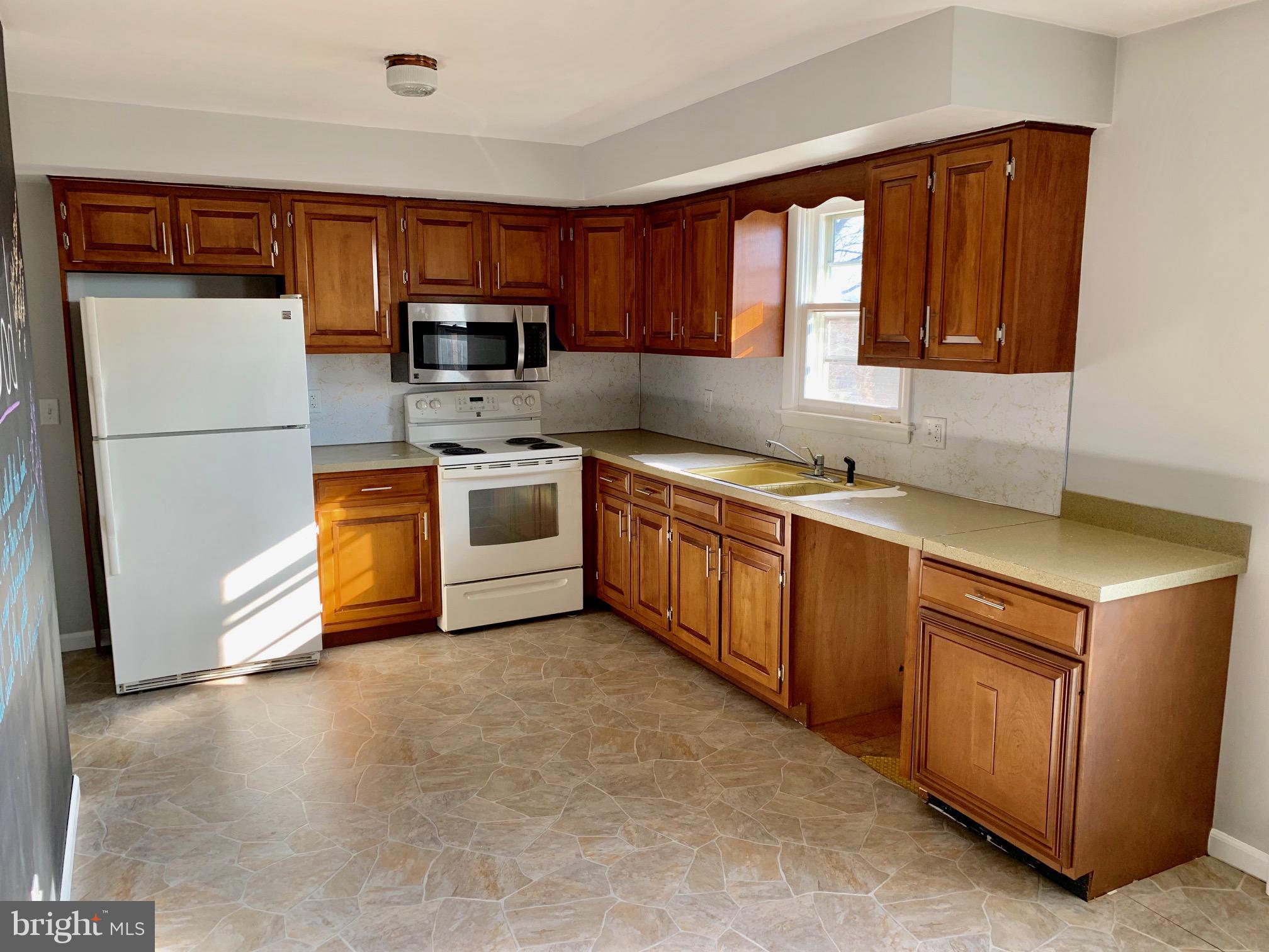 57 Ridgeview Road Seven Valleys, PA 17360 - Photo 6 of 15
