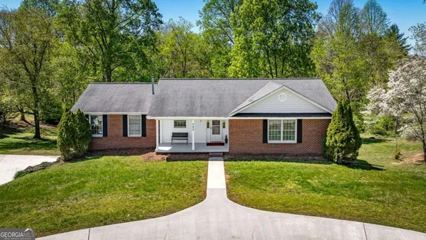 $475,000 | 380 La Vista Drive, Blue Ridge, GA 30513