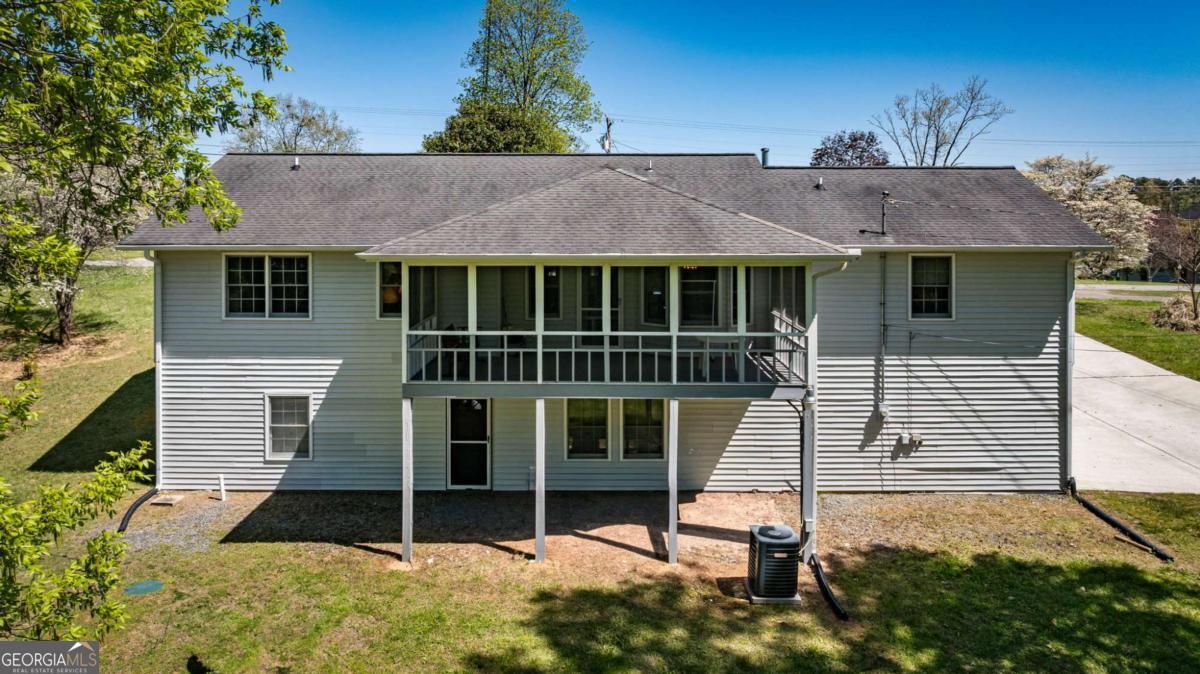 380 La Vista Drive Blue Ridge, GA 30513 - Photo 4 of 28