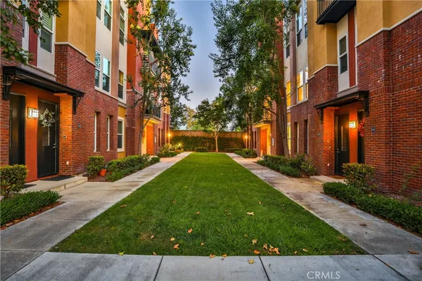 $775,000 | 744 West 1st Street, Claremont, CA 91711