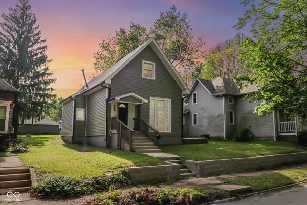 $195,000 | 809 North Meridian Street, Brazil, IN 47834