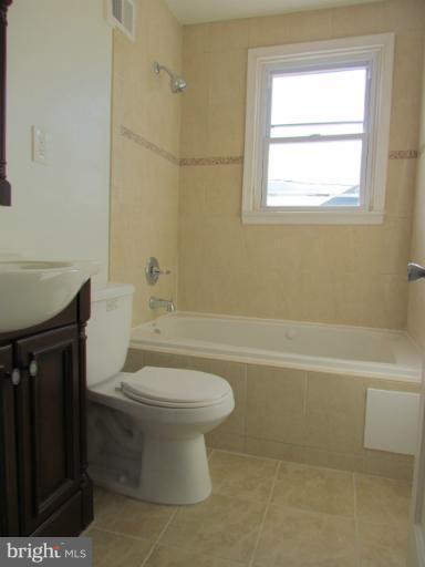 328 Dark Head Road Middle River, MD 21220 - Photo 6 of 25 Bath (Master)