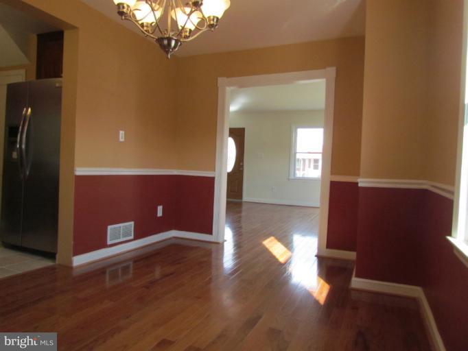 328 Dark Head Road Middle River, MD 21220 - Photo 9 of 25 Interior (General)