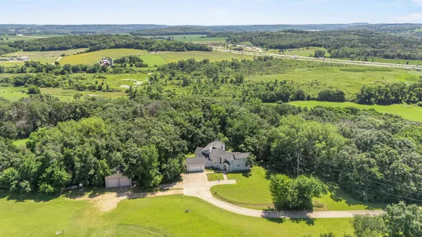 $1,090,000 | N4636 County Road V, Poynette, WI 53955