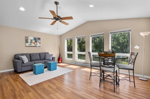 $1,090,000 | N4636 County Road V, Poynette, WI 53955