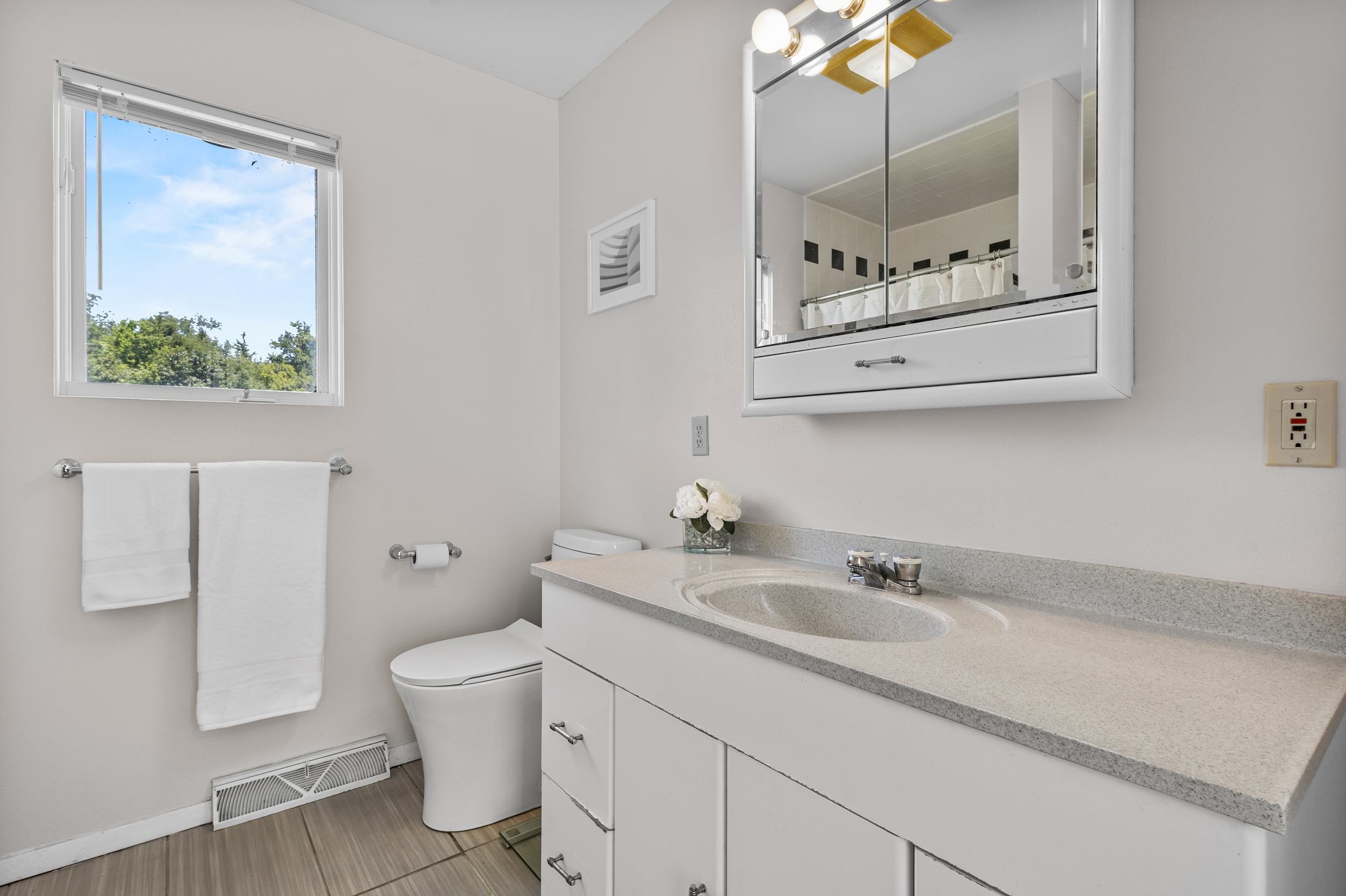 N4636 County Road V Poynette, WI 53955 - Photo 23 of 64