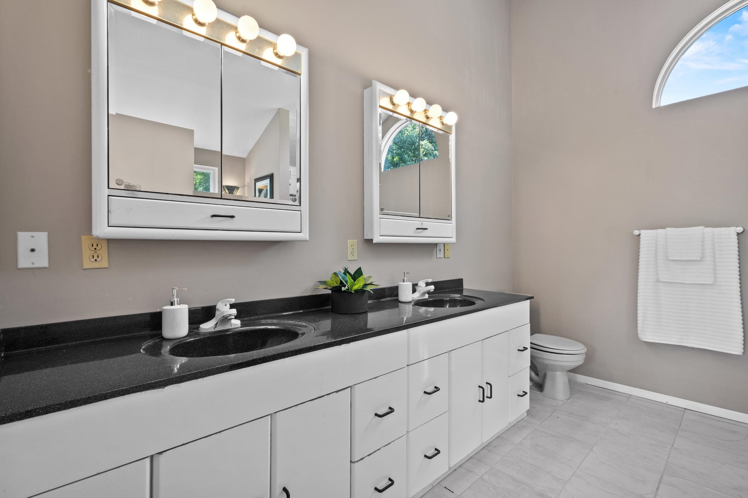 N4636 County Road V Poynette, WI 53955 - Photo 31 of 65