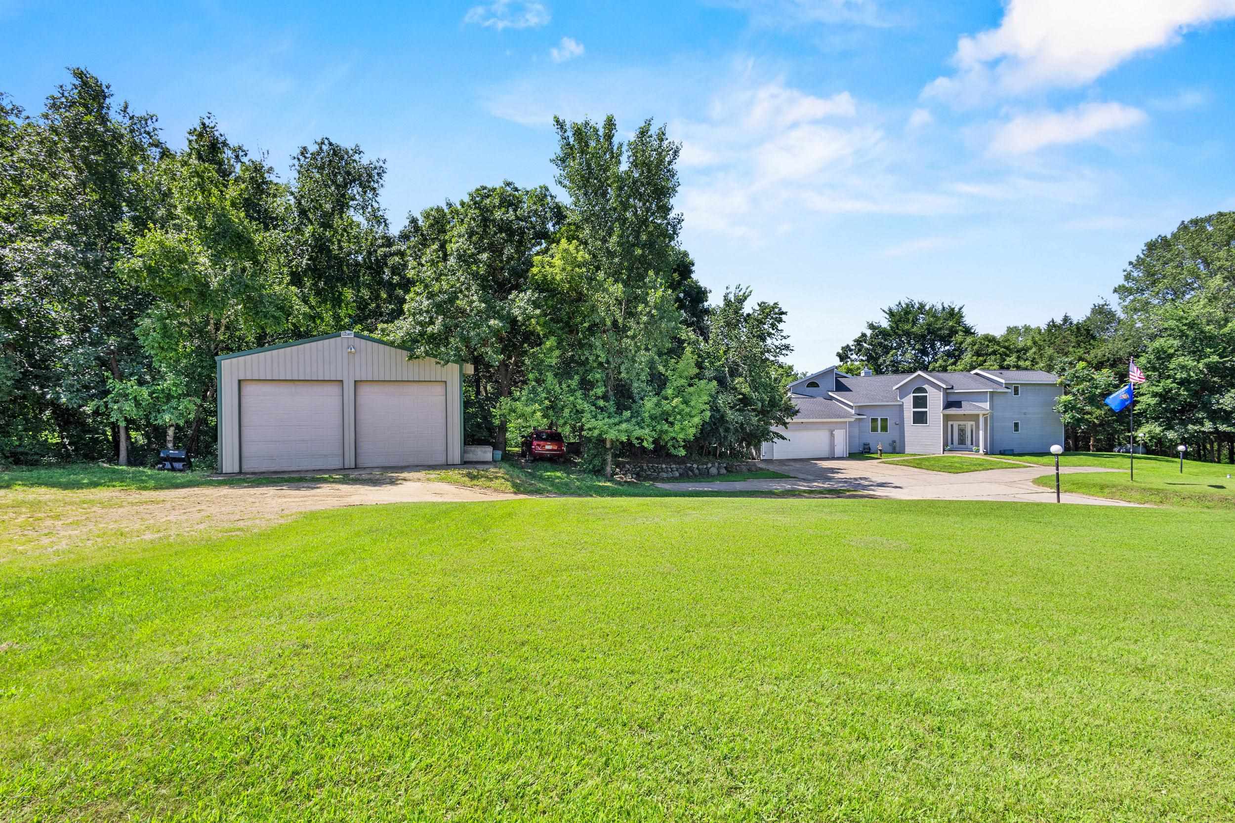 N4636 County Road V Poynette, WI 53955 - Photo 5 of 65