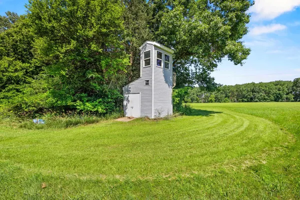 $1,090,000 | N4636 County Road V, Poynette, WI 53955
