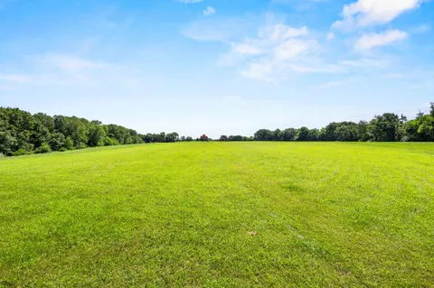 $1,090,000 | N4636 County Road V, Poynette, WI 53955