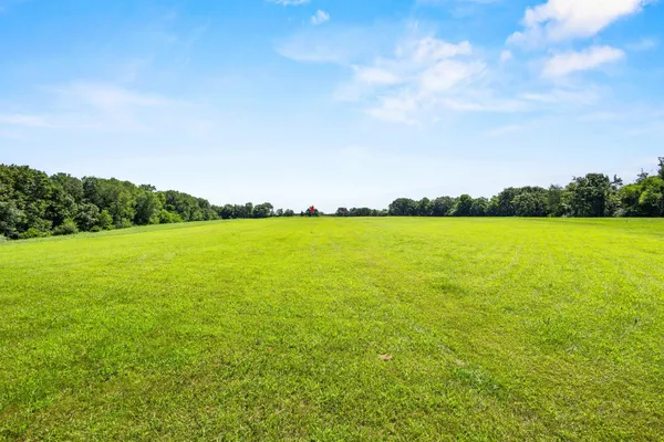 $1,090,000 | N4636 County Road V, Poynette, WI 53955