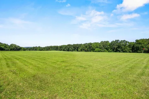 $1,090,000 | N4636 County Road V, Poynette, WI 53955