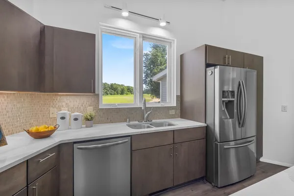 $1,090,000 | N4636 County Road V, Poynette, WI 53955