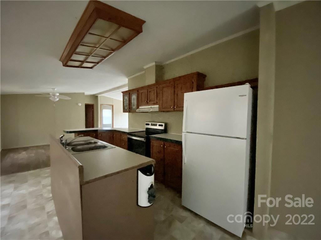 1741 Old North Road Lenoir, NC 28645 - Photo 8 of 18 Gallery Image 8