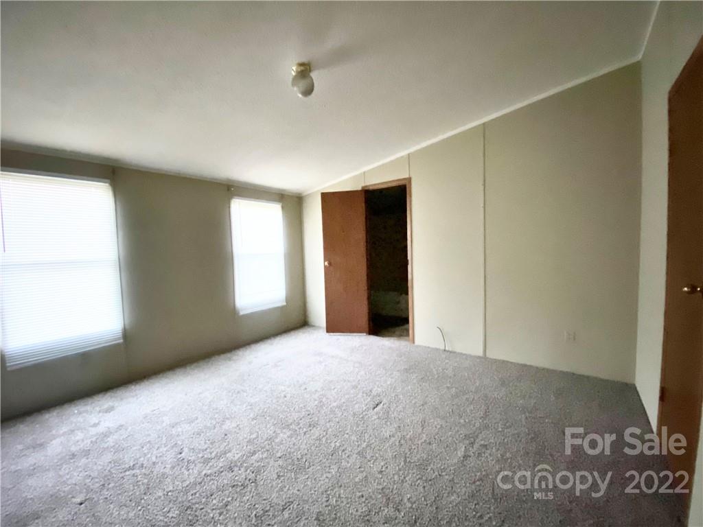 1741 Old North Road Lenoir, NC 28645 - Photo 10 of 18 Gallery Image 10