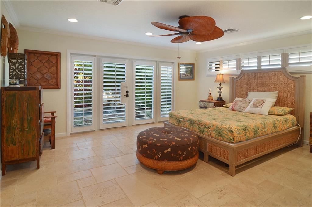 1589 Southwest Dyer Point Road Palm City, FL 34990 - Photo 13 of 29 Gallery Image 13