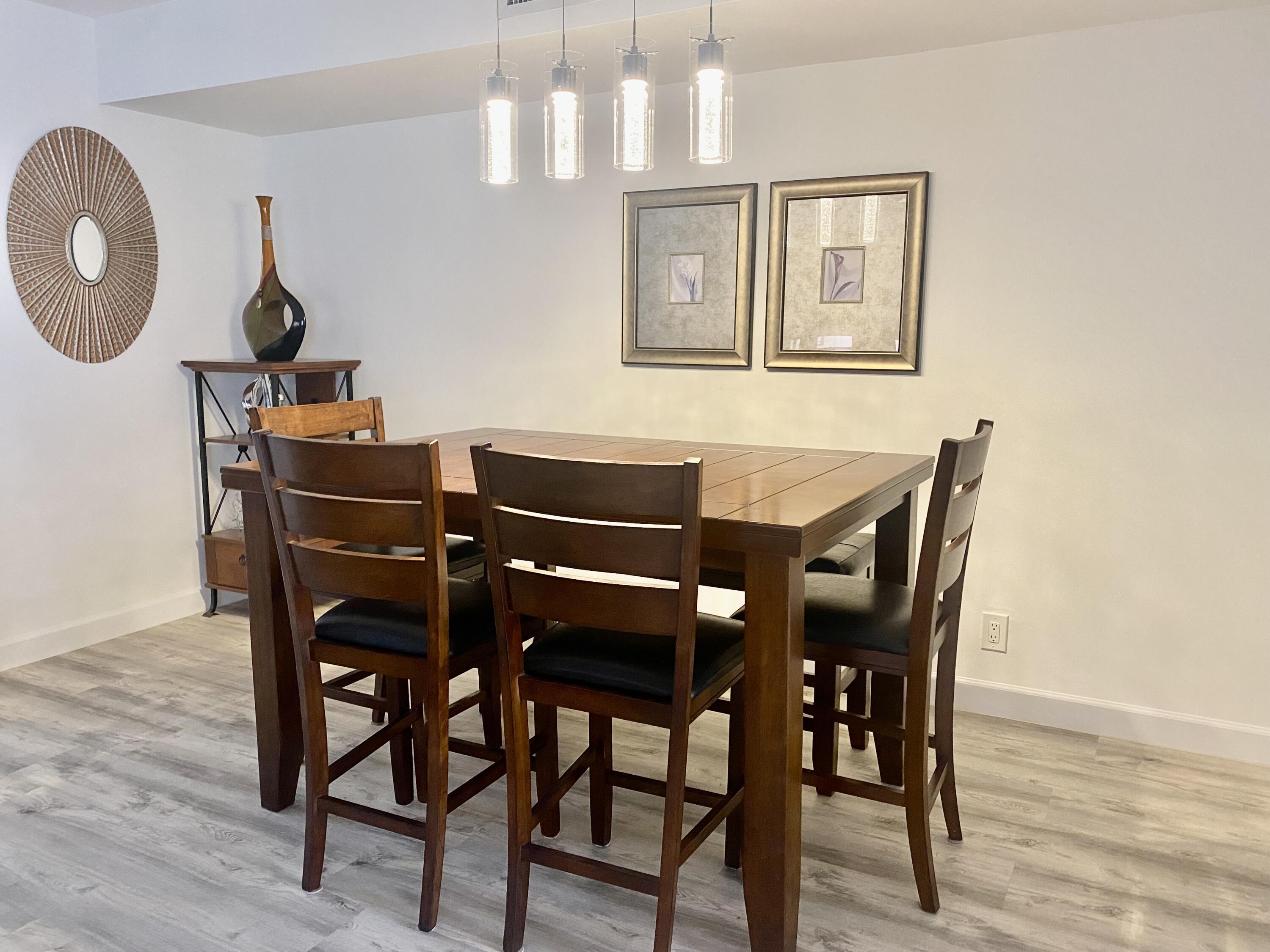 122 Capri B Delray Beach, FL 33484 - Photo 3 of 29 IMG-1548