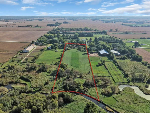 $698,499 | 3303 Vermont Road, Woodstock, IL 60098