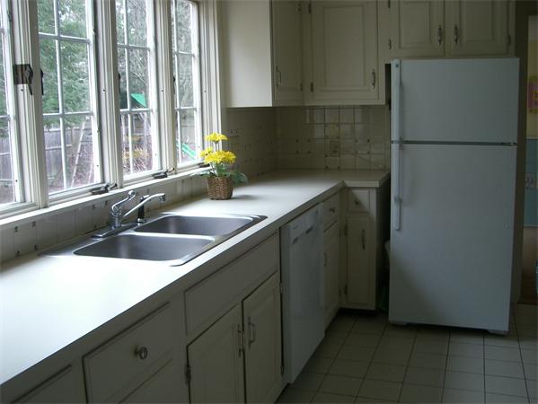 14 Wilde Road Wellesley, MA 02481 - Photo 7 of 17 Gallery Image 7