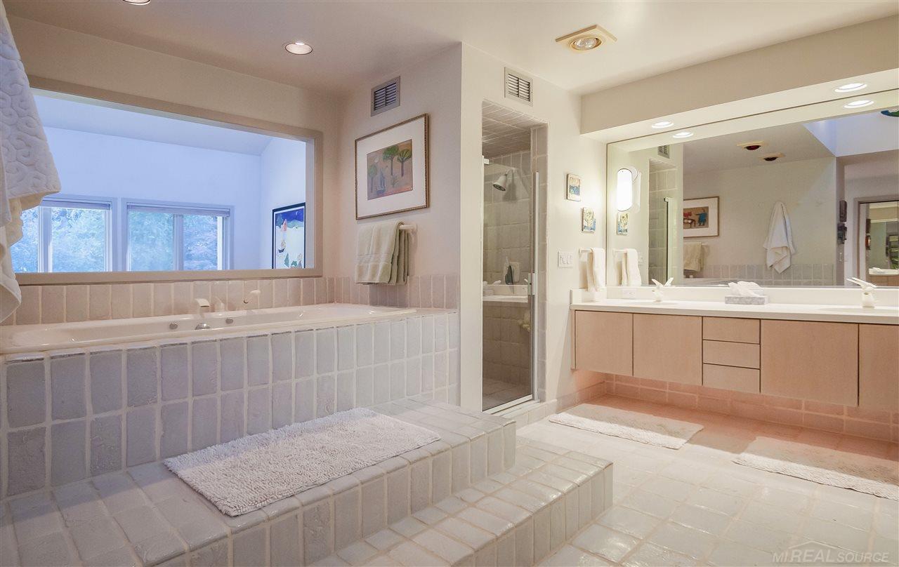 181 Lothrop Road Grosse Pointe Farms, MI 48236 - Photo 48 of 77