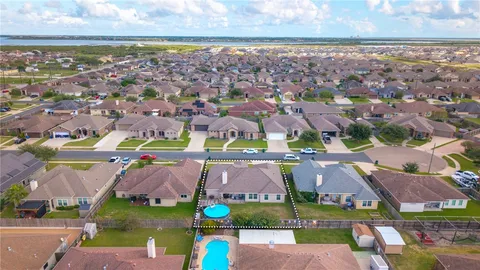 $388,900 | 3817 Kangaroo Court, Corpus Christi, TX 78414