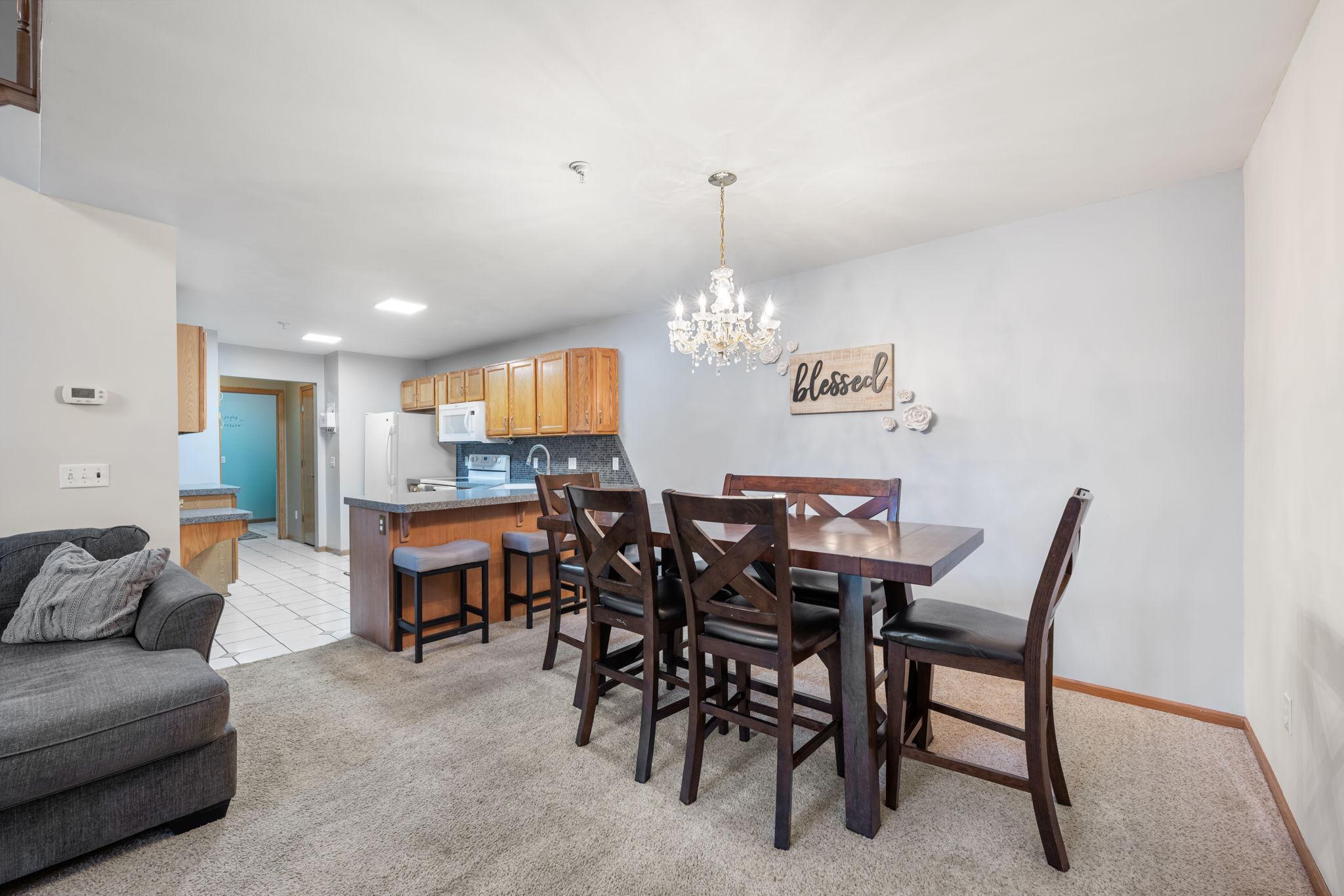 4691 Centerville Road St. Paul, MN 55127 - Photo 7 of 33