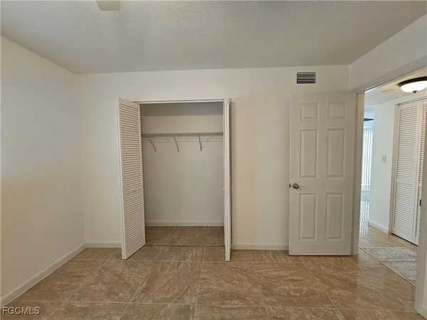 $1,100 | 702 Joel Boulevard, Lehigh Acres, FL 33936