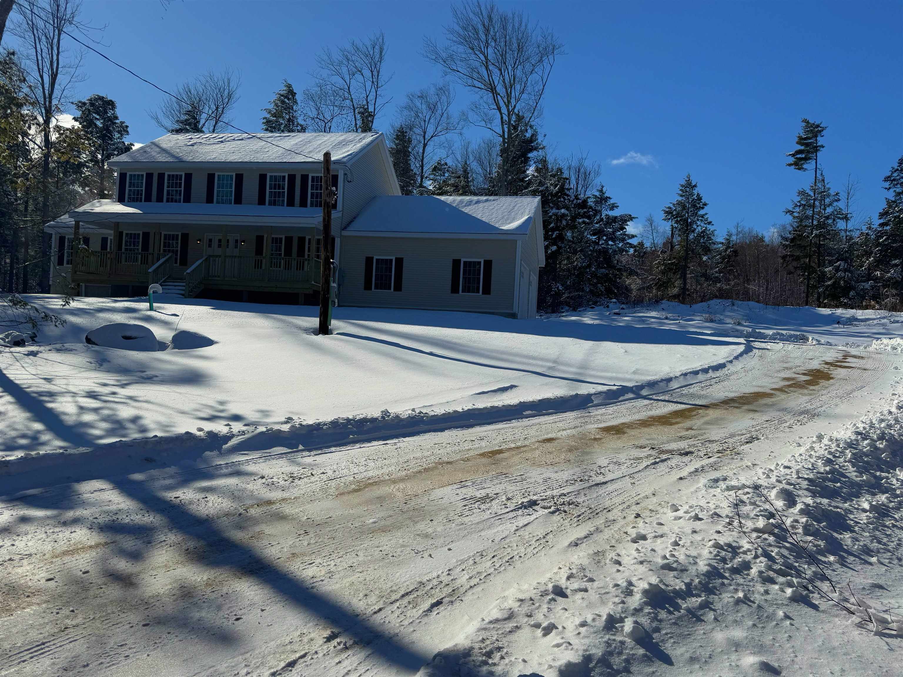 21 Perkins Pond Road Weare, NH 03281 - Photo 3 of 24 Gallery Image 3