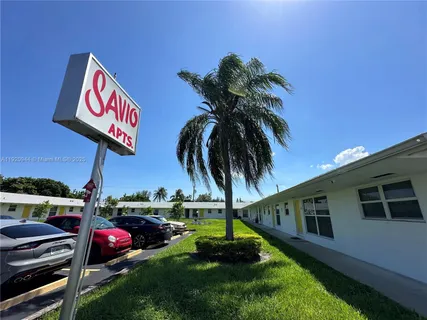 $1,595 | 2436 Van Buren Street, Unit 13, Hollywood, FL 33020