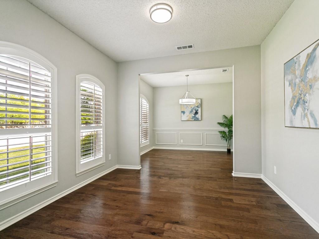 601 Mustang Ridge Drive Murphy, TX 75094 - Photo 6 of 30