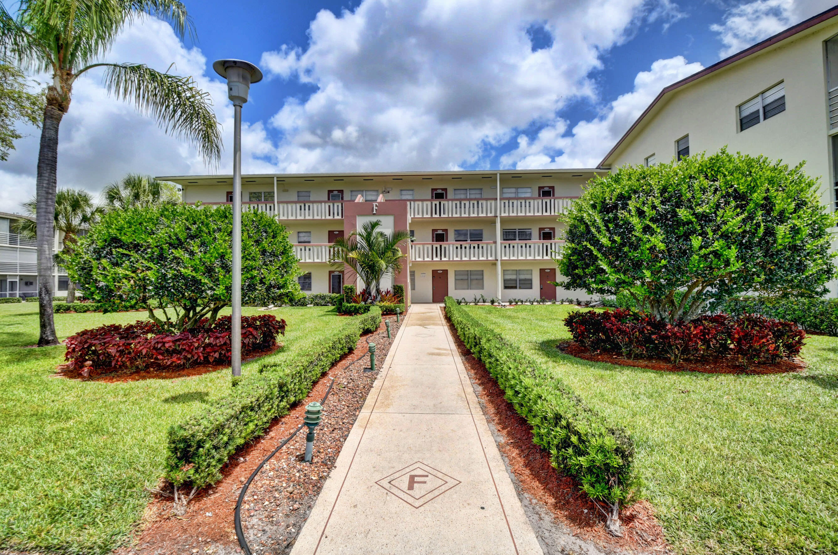 249 Preston F Boca Raton, FL 33434 - Photo 1 of 51 Preston F