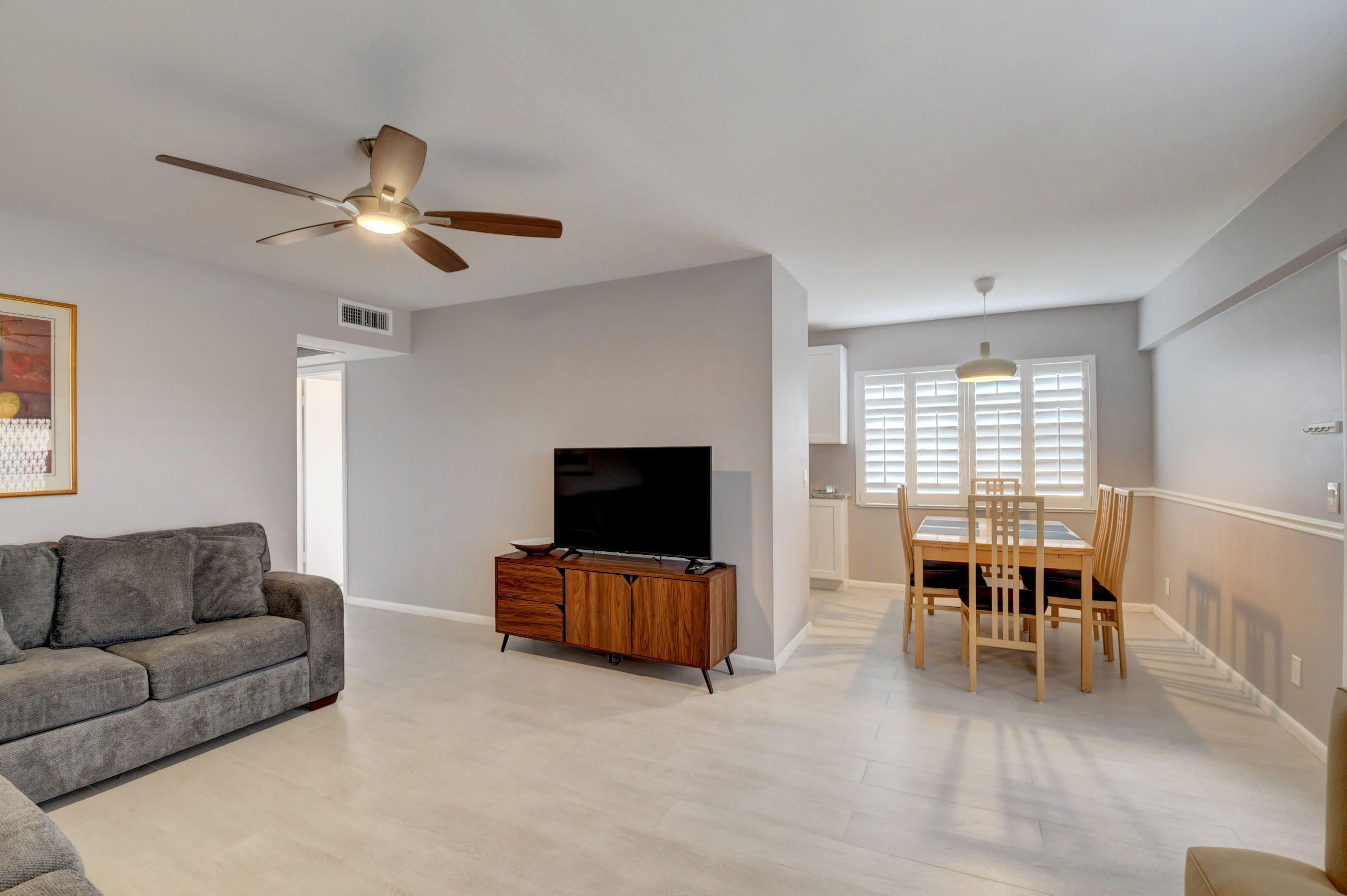 249 Preston F Boca Raton, FL 33434 - Photo 13 of 51 Living / Dining