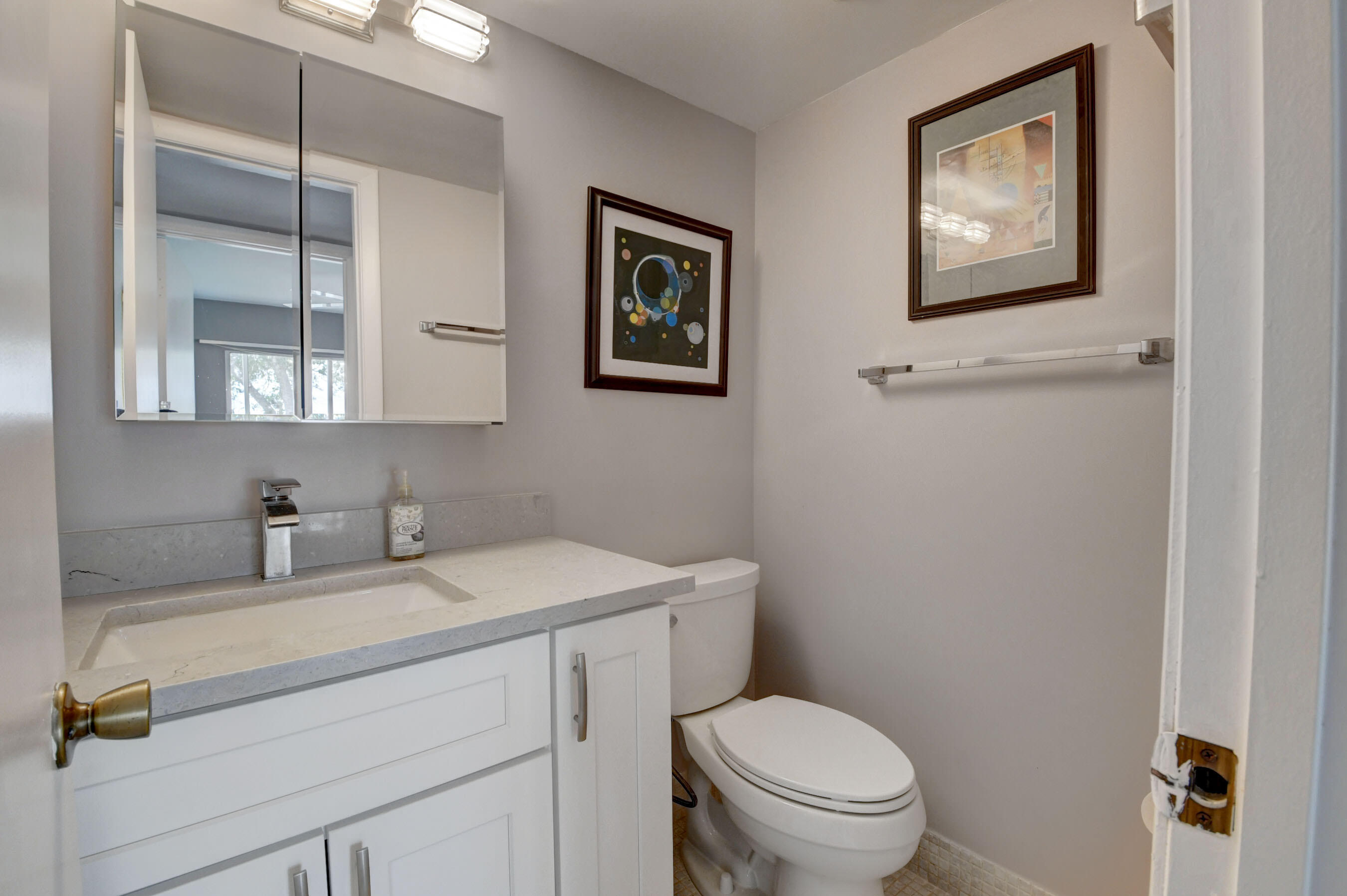249 Preston F Boca Raton, FL 33434 - Photo 21 of 51 1/2 Bathroom
