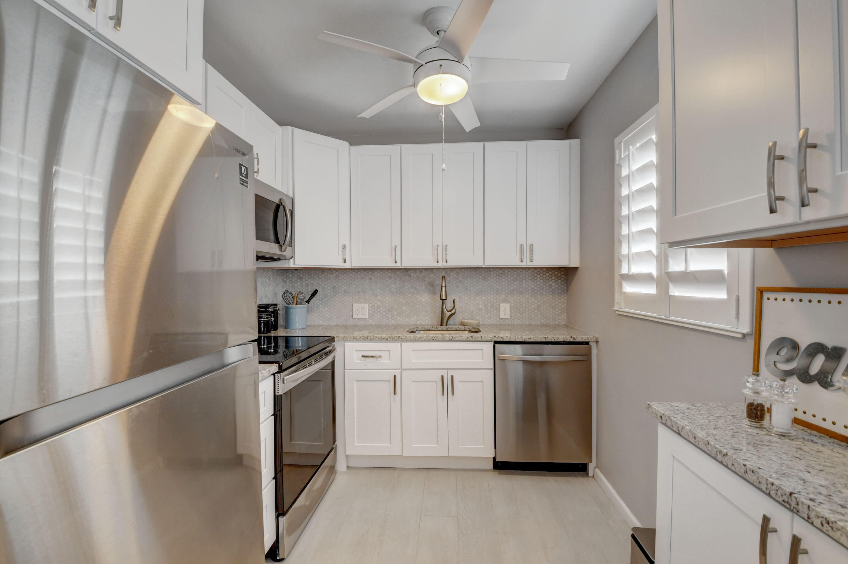 249 Preston F Boca Raton, FL 33434 - Photo 5 of 51 Kitchen