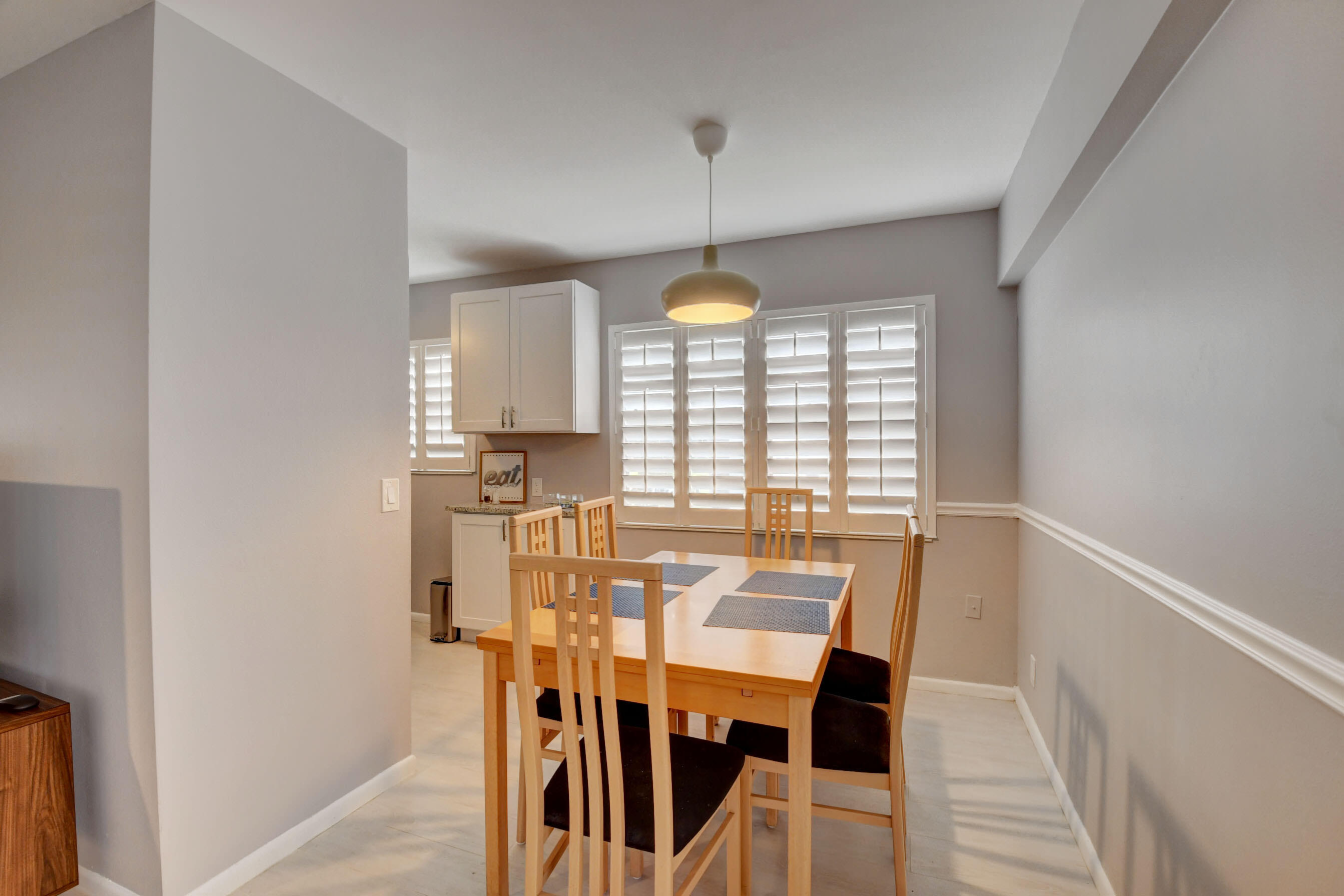 249 Preston F Boca Raton, FL 33434 - Photo 10 of 51 Dining Area