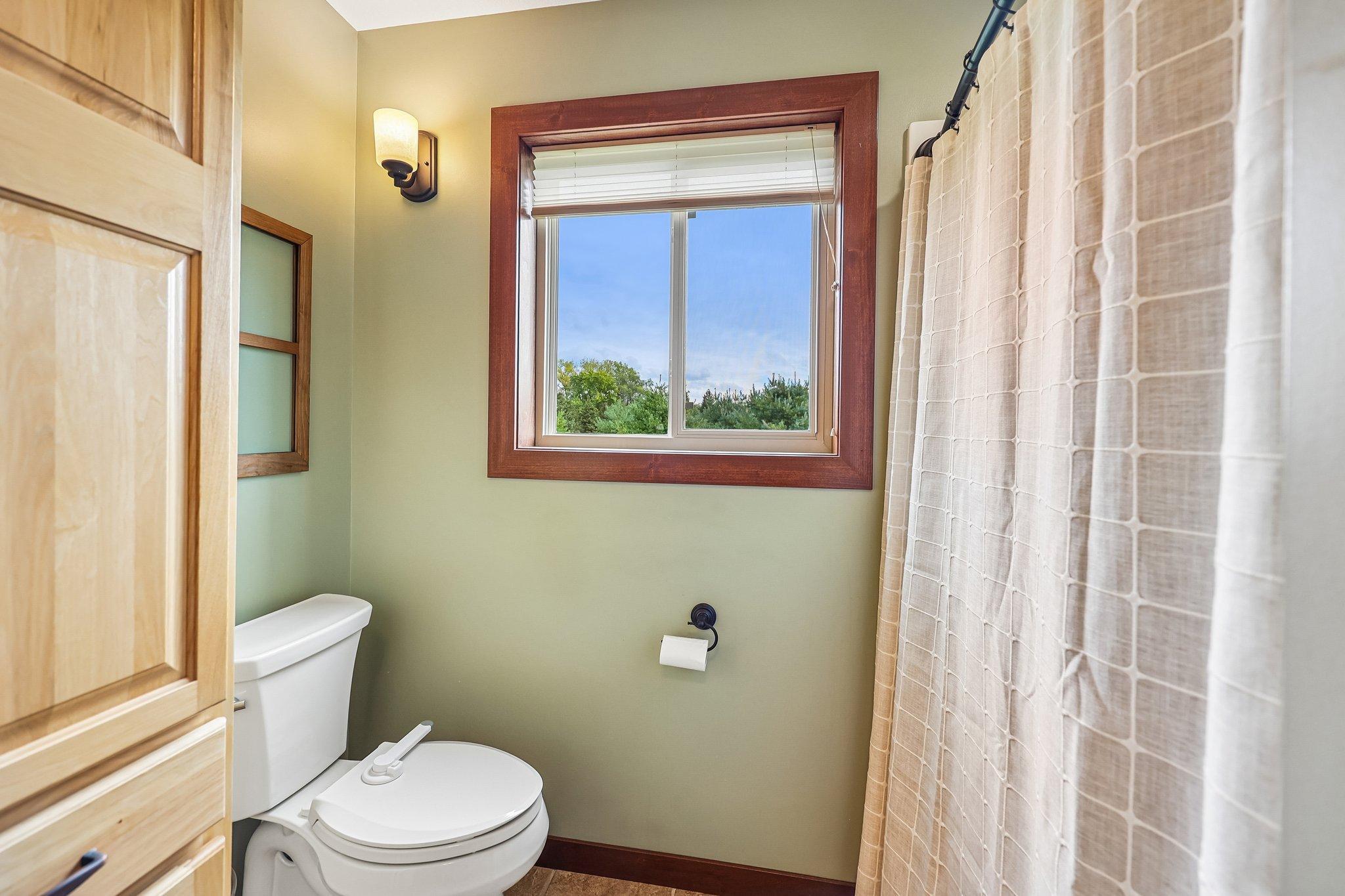23 Hilltop Road Houlton, WI 54082 - Photo 20 of 51 Gallery Image 20