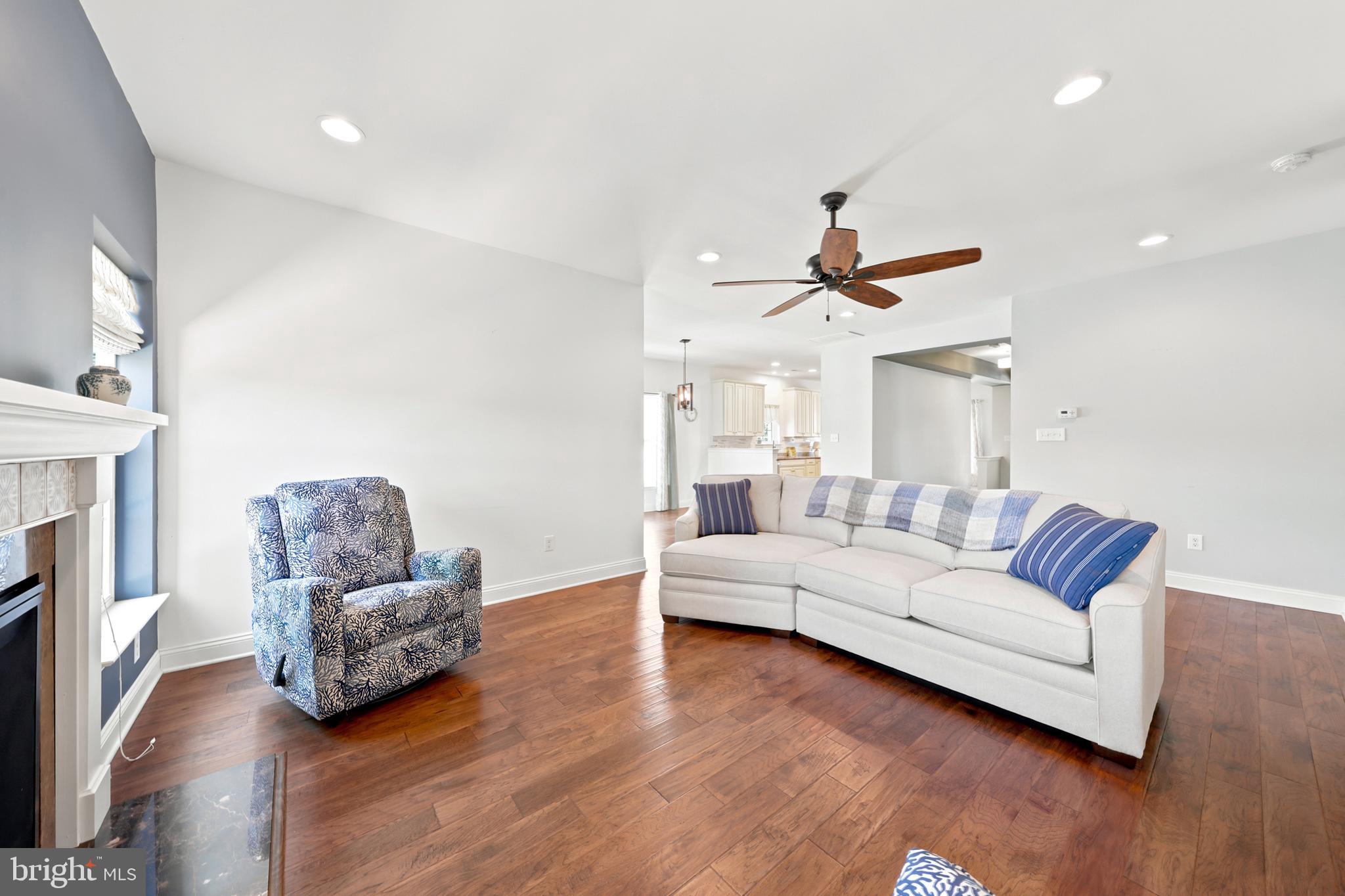 118 Field Loop Glassboro, NJ 08028 - Photo 21 of 34 Open Family Room