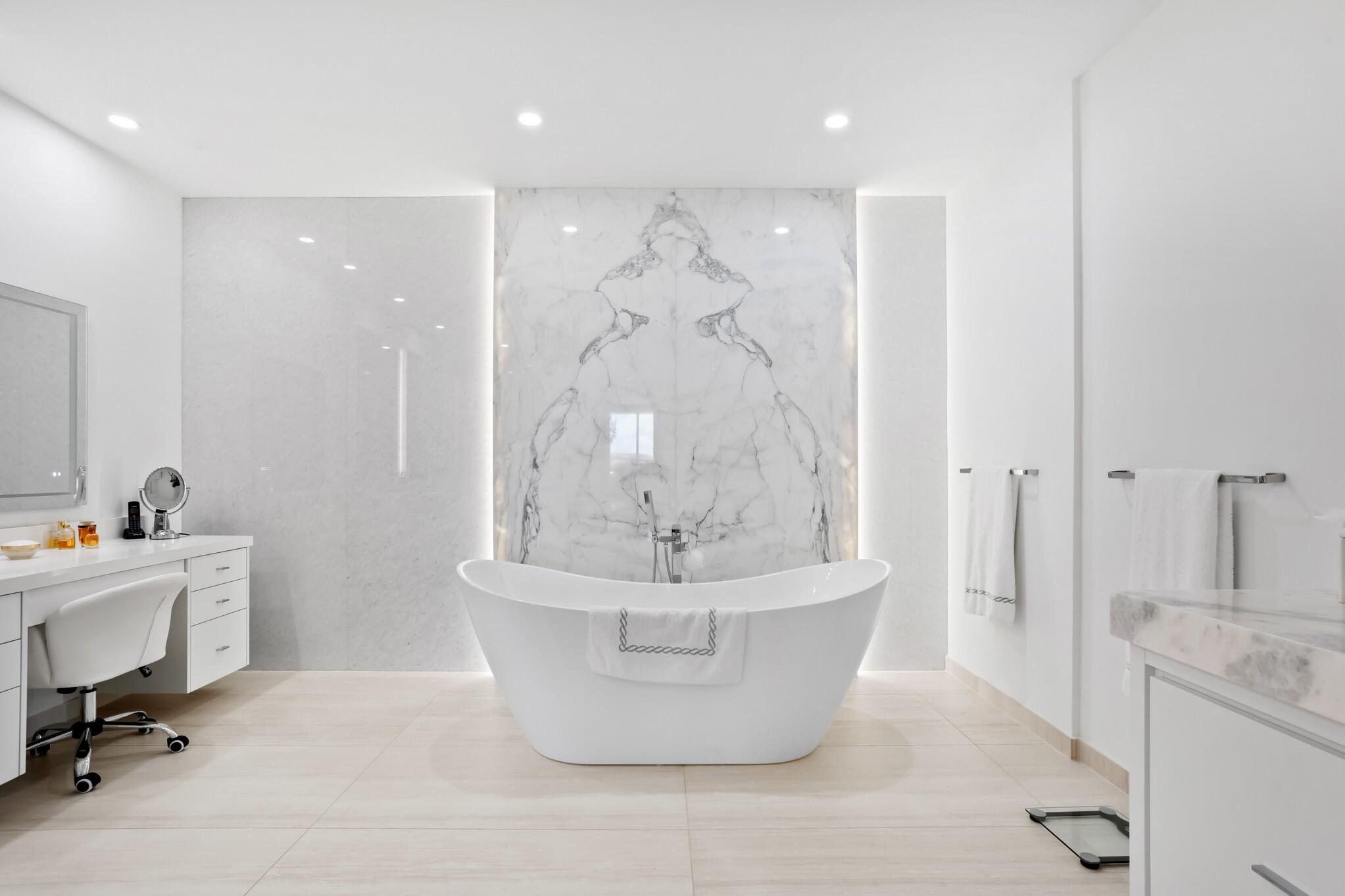 200 Southeast Mizner Boulevard, Unit 717 Boca Raton, FL 33432 - Photo 21 of 66 Image00032