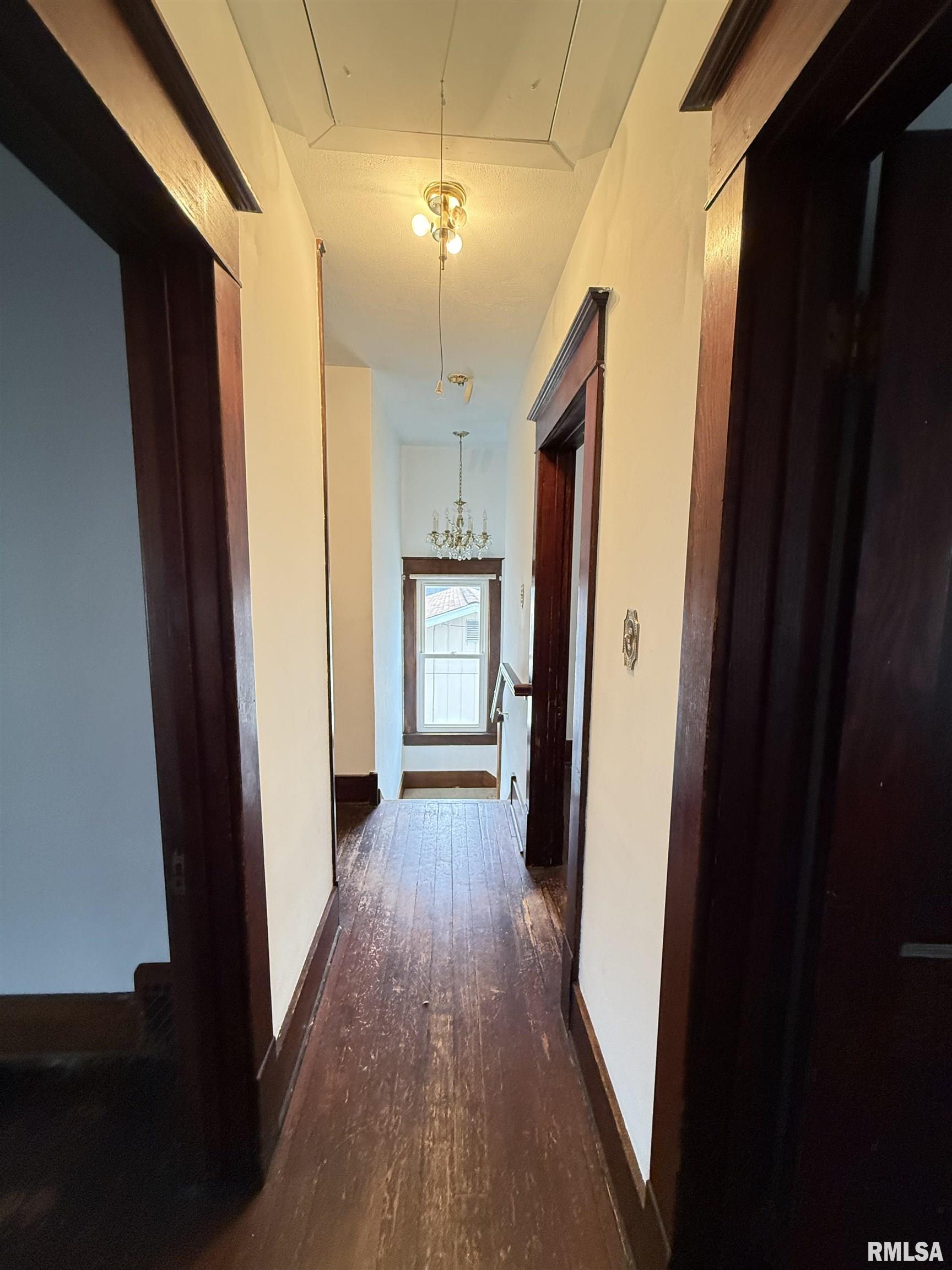 469 North 2nd Avenue Canton, IL 61520 - Photo 26 of 26